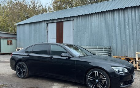 BMW 7 серия, 2013 год, 1 900 000 рублей, 14 фотография