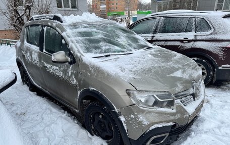 Renault Sandero II рестайлинг, 2020 год, 490 000 рублей, 2 фотография