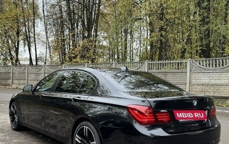 BMW 7 серия, 2013 год, 1 900 000 рублей, 6 фотография