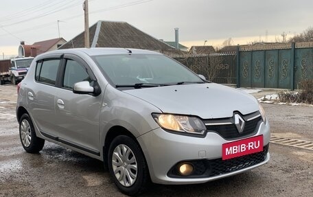 Renault Sandero II рестайлинг, 2015 год, 699 900 рублей, 5 фотография