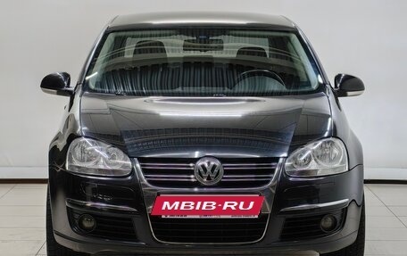 Volkswagen Jetta VI, 2010 год, 668 000 рублей, 3 фотография