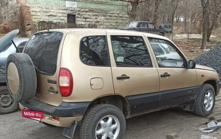 Chevrolet Niva I рестайлинг, 2004 год, 440 000 рублей, 2 фотография