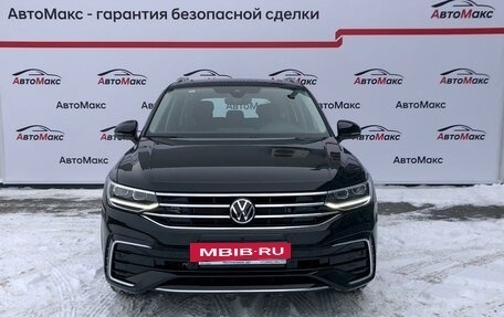 Volkswagen Tiguan II, 2023 год, 5 440 000 рублей, 3 фотография