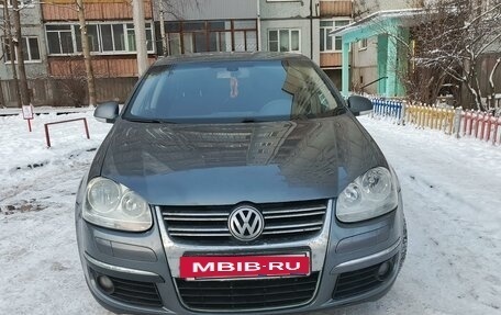 Volkswagen Jetta VI, 2010 год, 830 000 рублей, 3 фотография