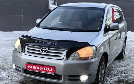 Toyota Ipsum II, 2001 год, 660 000 рублей, 3 фотография