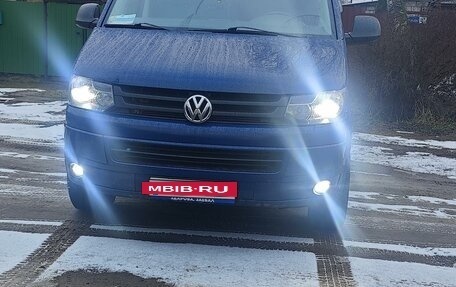 Volkswagen Transporter T5 рестайлинг, 2012 год, 1 200 000 рублей, 2 фотография