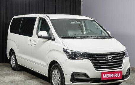 Hyundai H-1 II рестайлинг, 2021 год, 3 788 000 рублей, 3 фотография