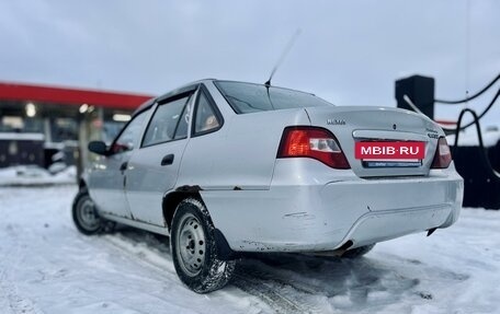 Daewoo Nexia I рестайлинг, 2010 год, 290 000 рублей, 4 фотография