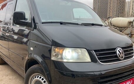 Volkswagen Multivan T5, 2008 год, 1 680 000 рублей, 1 фотография