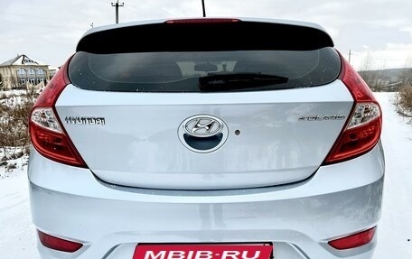 Hyundai Solaris II рестайлинг, 2012 год, 880 000 рублей, 2 фотография