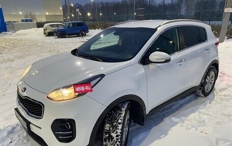 KIA Sportage IV рестайлинг, 2018 год, 2 100 000 рублей, 5 фотография