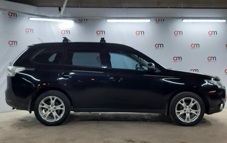 Mitsubishi Outlander III рестайлинг 3, 2012 год, 1 499 000 рублей, 8 фотография