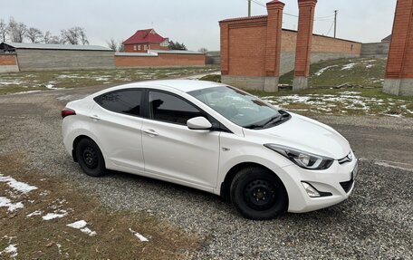 Hyundai Elantra V, 2015 год, 1 275 000 рублей, 2 фотография