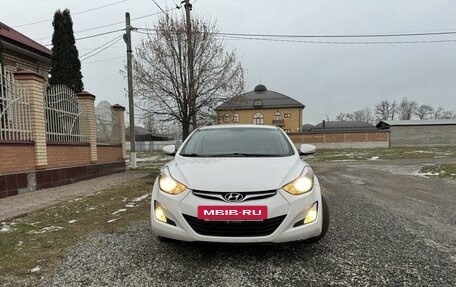 Hyundai Elantra V, 2015 год, 1 275 000 рублей, 9 фотография