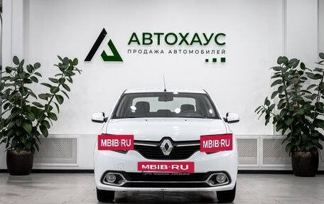 Renault Logan II, 2015 год, 802 000 рублей, 2 фотография