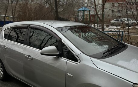 Opel Astra J, 2011 год, 570 000 рублей, 6 фотография