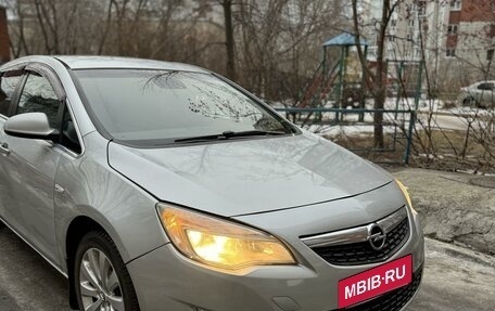 Opel Astra J, 2011 год, 570 000 рублей, 5 фотография