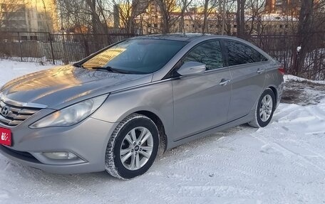 Hyundai Sonata VI, 2010 год, 990 000 рублей, 1 фотография