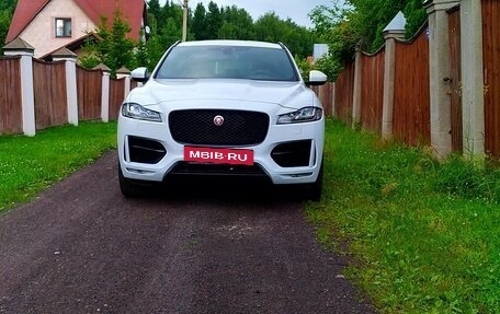 Jaguar F-Pace, 2016 год, 2 950 000 рублей, 5 фотография