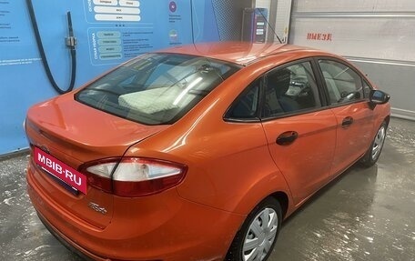 Ford Fiesta, 2015 год, 850 000 рублей, 2 фотография