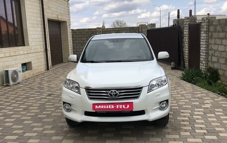 Toyota RAV4, 2011 год, 1 600 000 рублей, 3 фотография