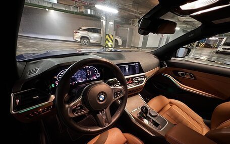 BMW 3 серия, 2019 год, 4 590 000 рублей, 14 фотография