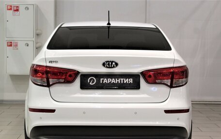 KIA Rio III рестайлинг, 2015 год, 1 250 000 рублей, 6 фотография