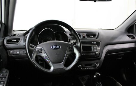 KIA Rio III рестайлинг, 2015 год, 1 250 000 рублей, 17 фотография