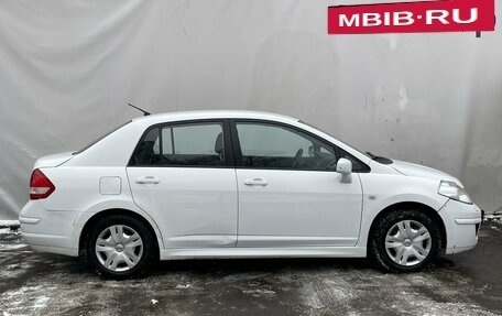 Nissan Tiida, 2010 год, 860 000 рублей, 4 фотография