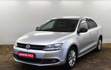 Volkswagen Jetta VI, 2013 год, 1 150 000 рублей, 1 фотография