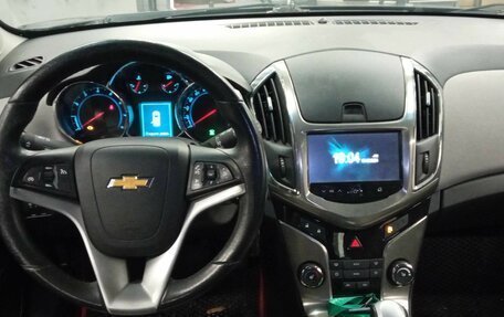 Chevrolet Cruze II, 2014 год, 850 000 рублей, 5 фотография