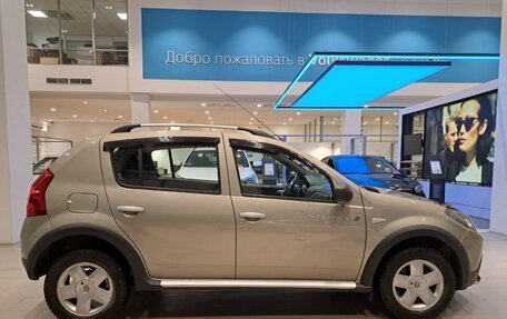 Renault Sandero I, 2013 год, 817 000 рублей, 8 фотография