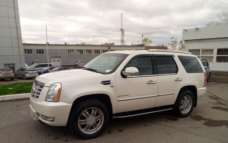 Cadillac Escalade III, 2011 год, 2 890 000 рублей, 28 фотография