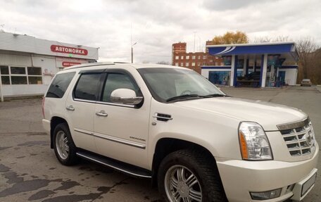 Cadillac Escalade III, 2011 год, 2 890 000 рублей, 32 фотография