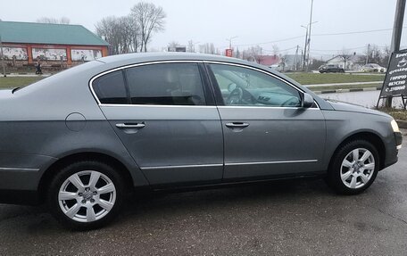 Volkswagen Passat B6, 2007 год, 565 000 рублей, 2 фотография