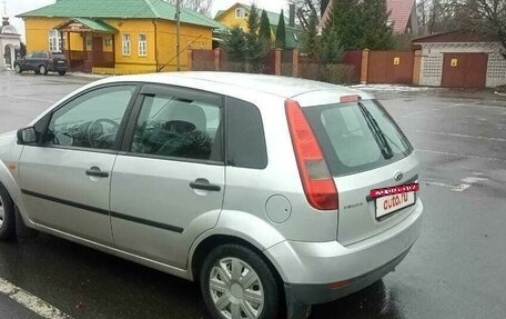 Ford Fiesta, 2003 год, 310 000 рублей, 5 фотография