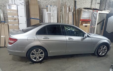 Mercedes-Benz C-Класс, 2009 год, 1 200 000 рублей, 2 фотография