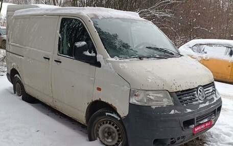 Volkswagen Transporter T5 рестайлинг, 2003 год, 650 000 рублей, 1 фотография