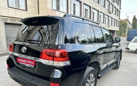 Toyota Land Cruiser 200, 2015 год, 5 500 000 рублей, 10 фотография