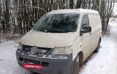 Volkswagen Transporter T5 рестайлинг, 2003 год, 650 000 рублей, 6 фотография