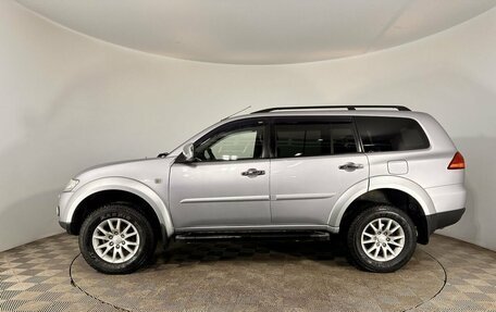 Mitsubishi Pajero Sport II рестайлинг, 2013 год, 2 050 000 рублей, 5 фотография