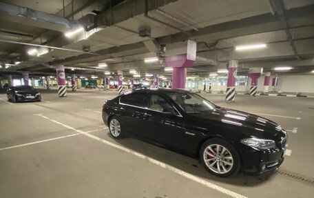 BMW 5 серия, 2015 год, 2 150 000 рублей, 3 фотография