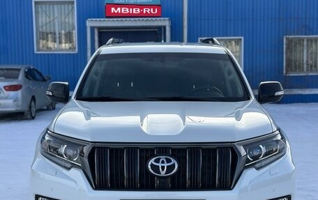 Toyota Land Cruiser Prado 150 рестайлинг 2, 2021 год, 7 900 000 рублей, 2 фотография