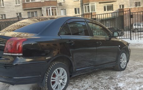 Toyota Avensis III рестайлинг, 2004 год, 615 000 рублей, 5 фотография