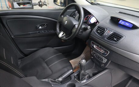 Renault Fluence I, 2013 год, 640 000 рублей, 7 фотография