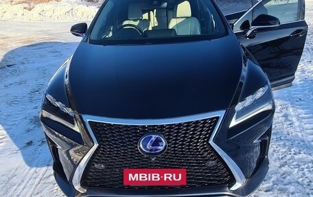 Lexus RX IV рестайлинг, 2019 год, 5 800 000 рублей, 9 фотография