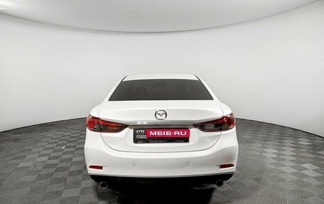 Mazda 6, 2017 год, 2 200 000 рублей, 7 фотография