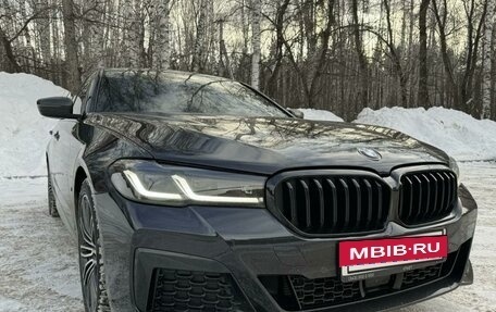 BMW 5 серия, 2021 год, 7 290 000 рублей, 2 фотография