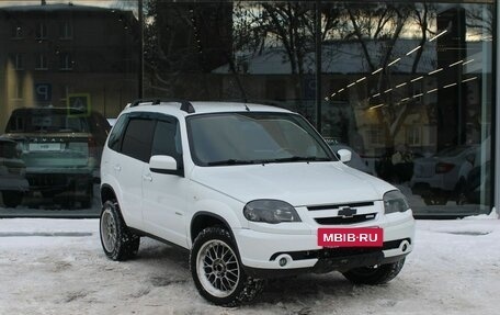 Chevrolet Niva I рестайлинг, 2013 год, 657 000 рублей, 3 фотография