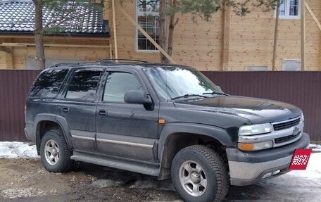 Chevrolet Tahoe II, 2004 год, 850 000 рублей, 1 фотография